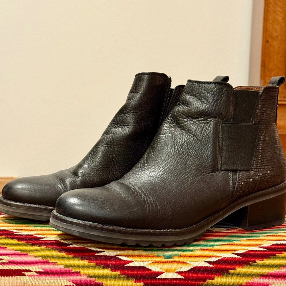 Hispanitas Black Leather Chelsea Ankle Boots Block Heel Lug Sole Women EUSize 40